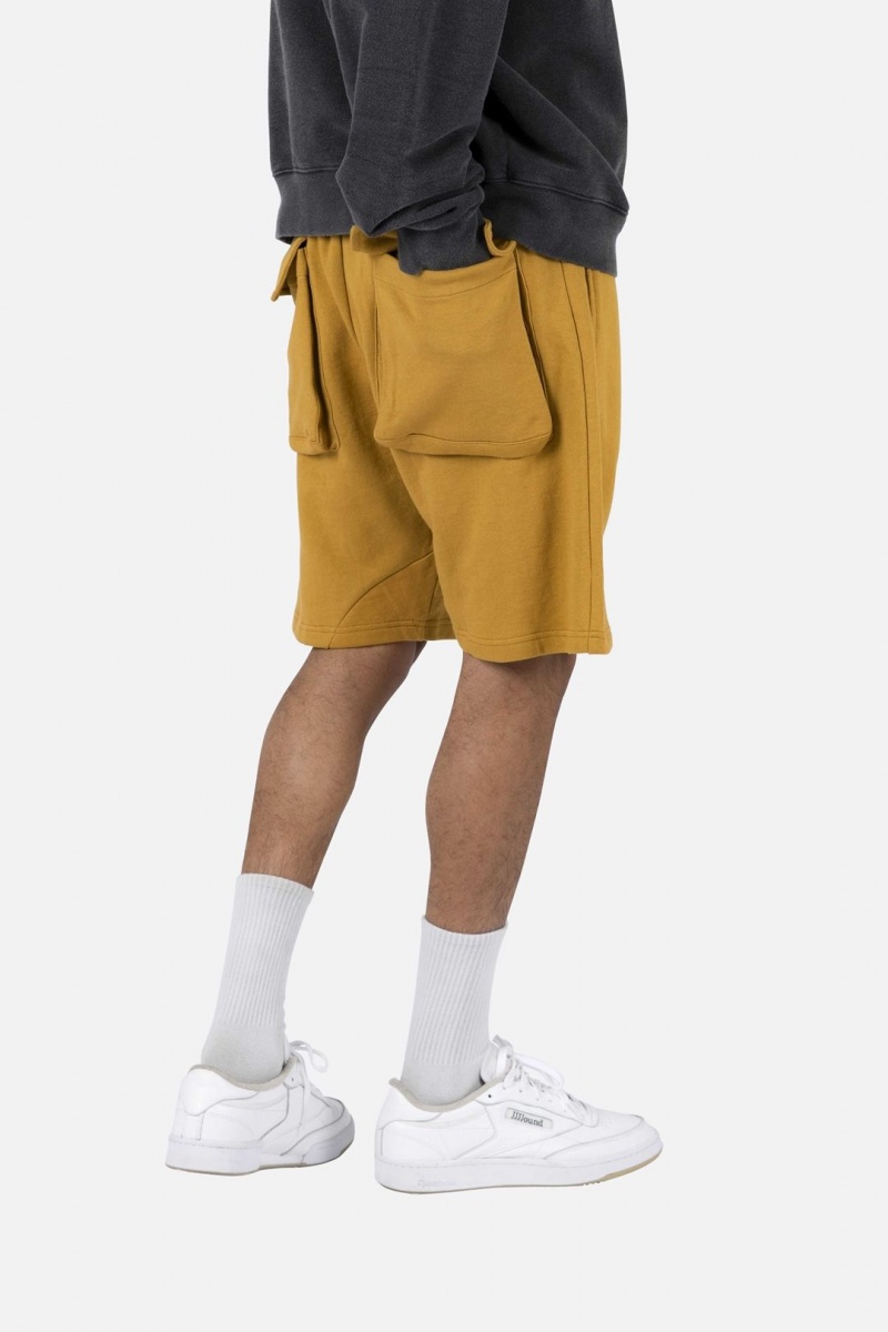 Mnml Flap Pocket Sweatshorts Shorts Mustard | NW27-V9VW