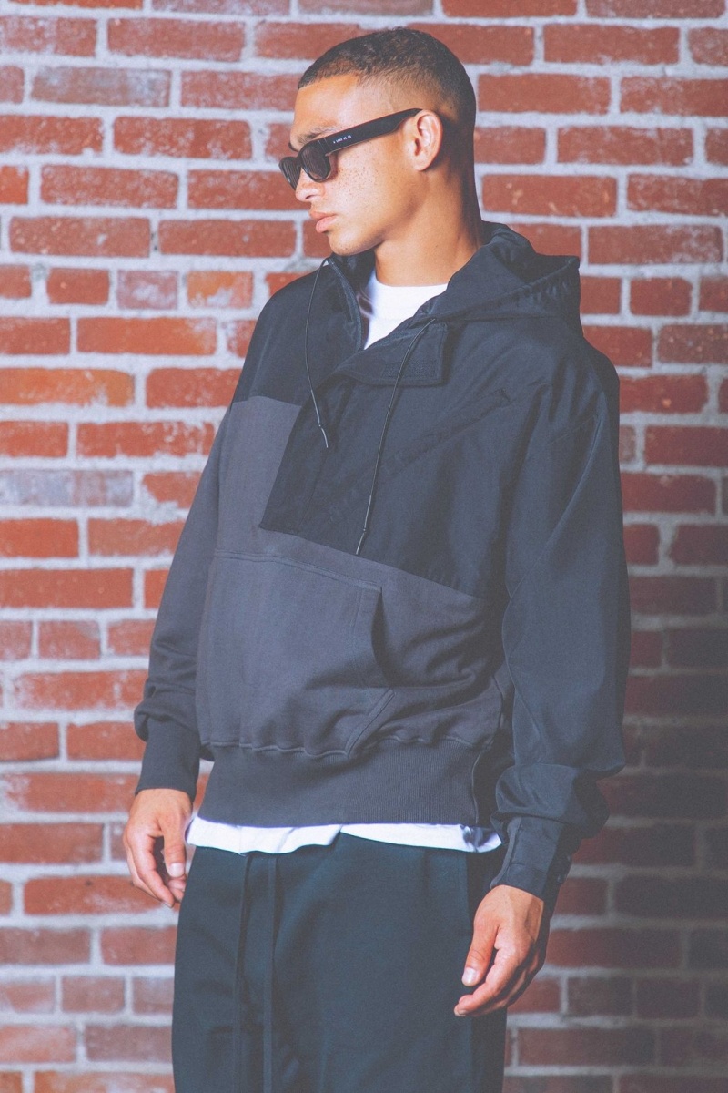 Mnml Hooded Nylon Pullover Jackets Black | SI42-U8KM