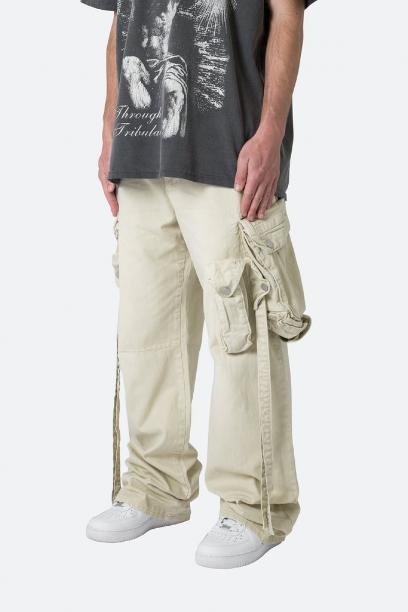 Mnml Strapped Multi Cargo Pants Cargos Khaki | UM95-D1DV