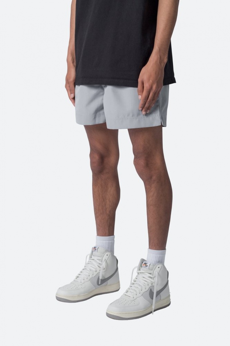 Mnml Summer Shorts Shorts Grey | NH68-R8ZF