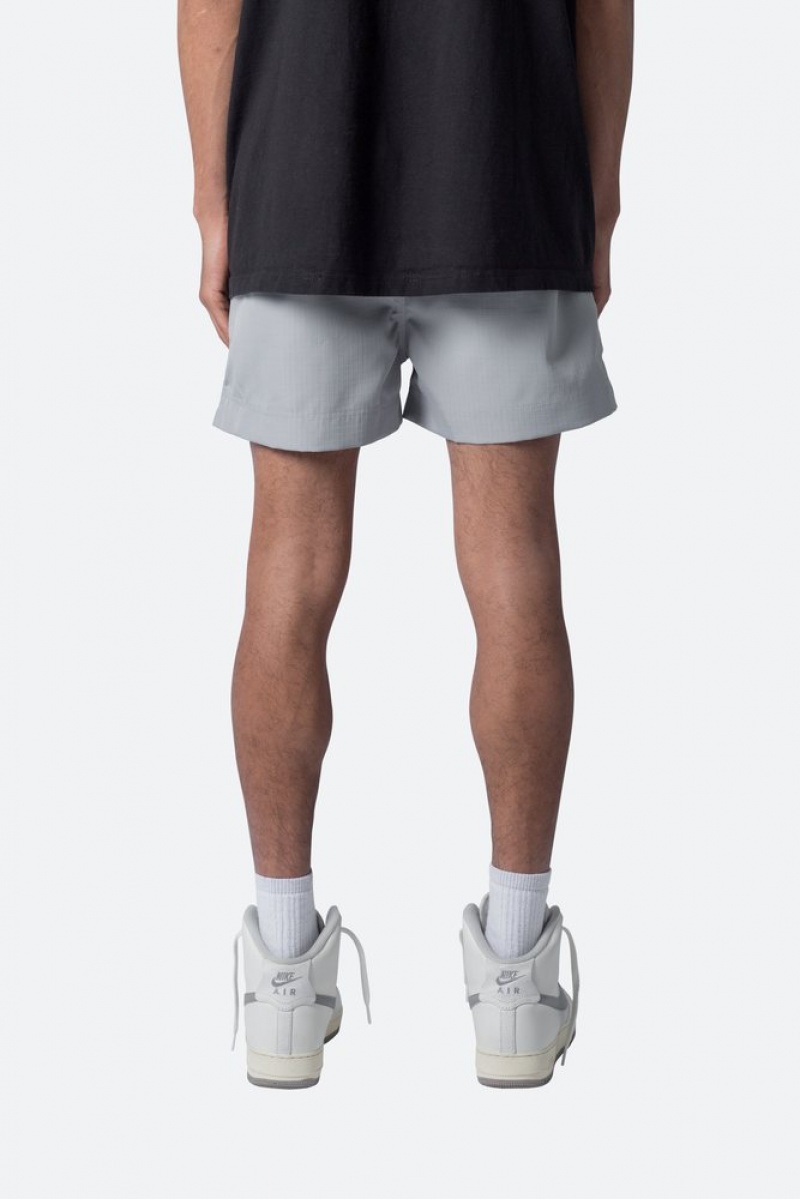 Mnml Summer Shorts Shorts Grey | NH68-R8ZF