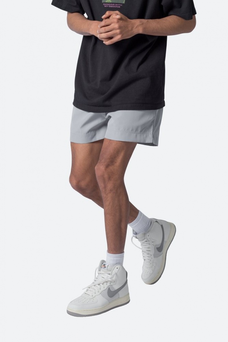 Mnml Summer Shorts Shorts Grey | NH68-R8ZF