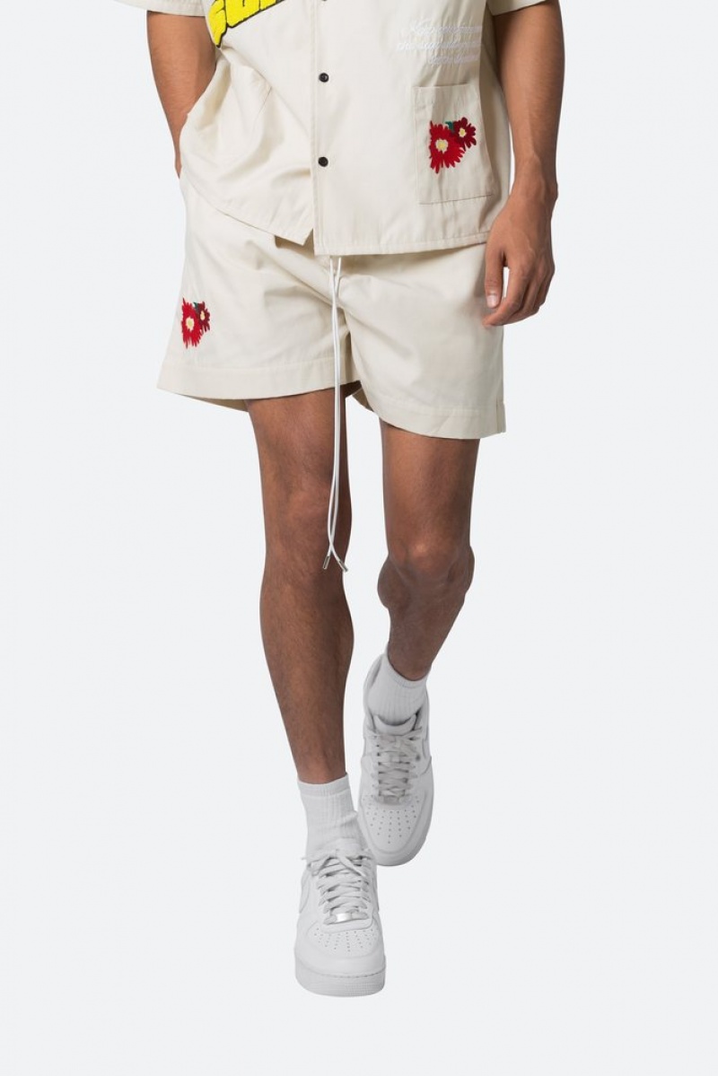 Mnml Sunshine Shorts Shorts Khaki | UW96-J5XB